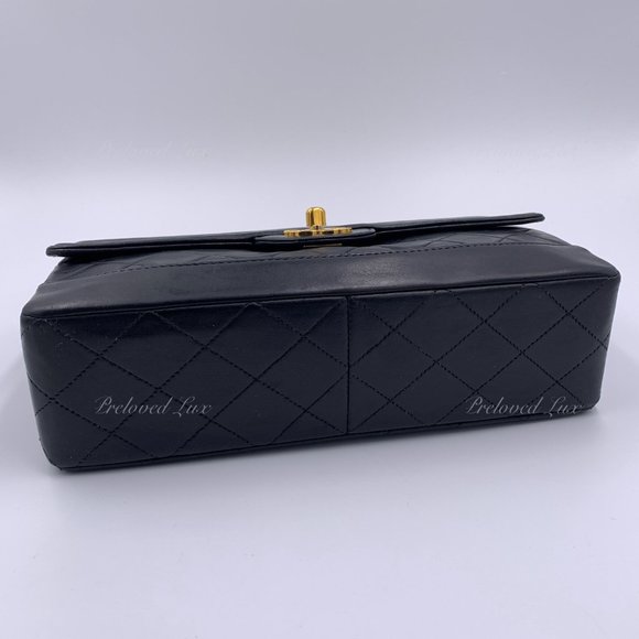 Authentic CHANEL Lambskin Double Chain Small Vintage Flap Black / Gold Hardware - Picture 9 of 17